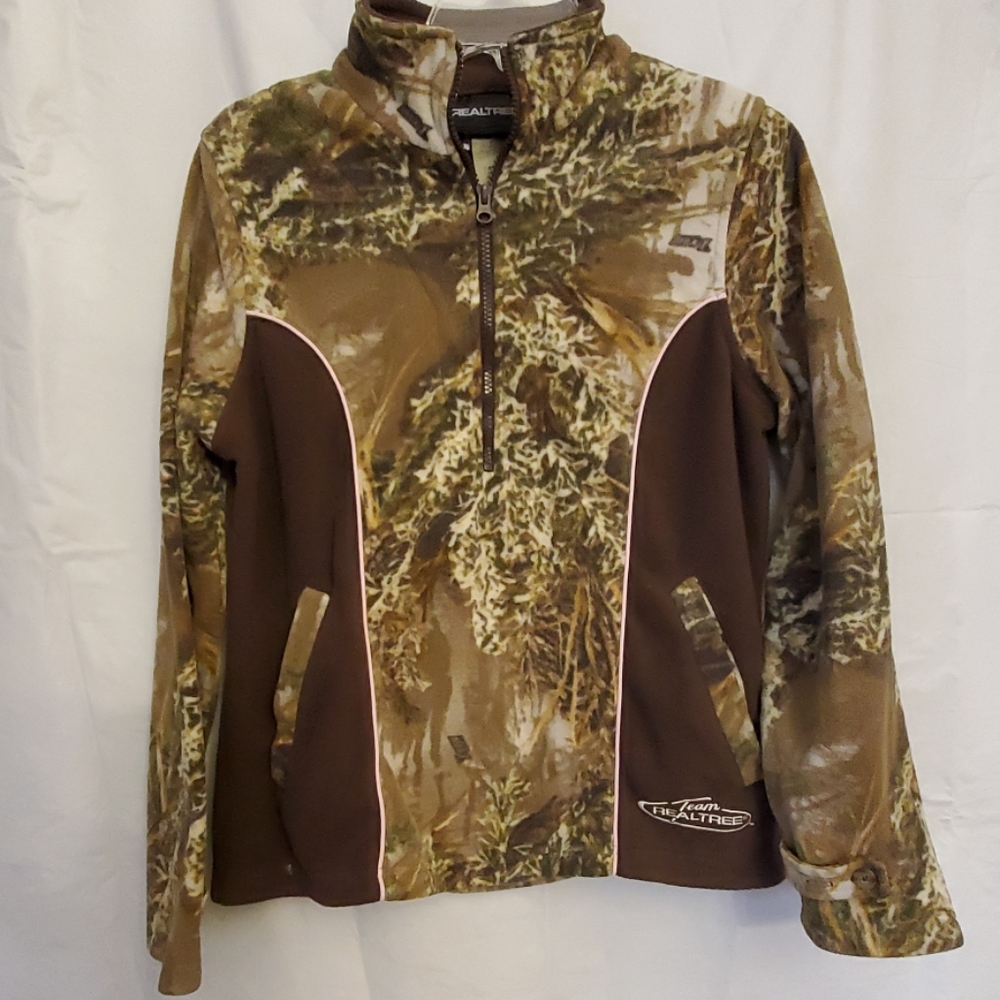 Ladies Camo quarter zip